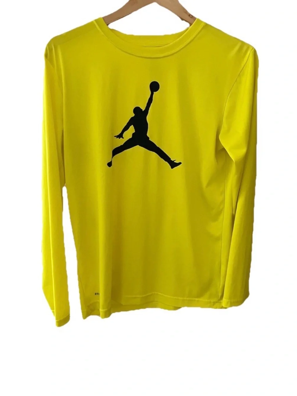 Jordan Boys Youth XL  13-15 Dri-fit Long Sleeve Jumpman Logo Yellow